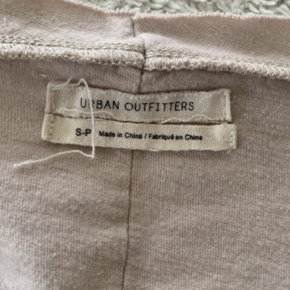 🔴Urban Outfitters Camina Top - Picture 4 of 4